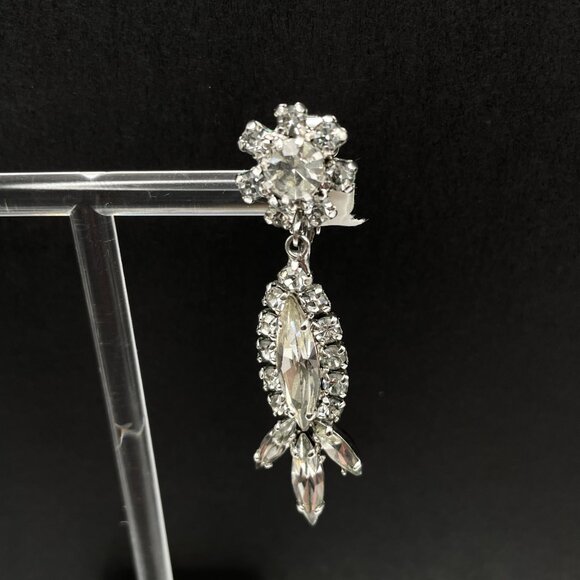 Vintage Signed Sherman Clear Rhinestone Clip on Earrings Bright and Sparkling 2" - Picture 4 of 10